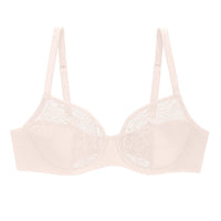 Crosby Demi Bra

Support, Meet Liberation.

Everyday deserves a kick into high gear. The Crosby Demi Bra features Italian lace insets, custom-designed underwire, and unlined cups tCrosby Demi Bra