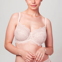 Bowery Lace Demi Bra


 It's Your Girls' BFF. 

Cosmopolitan's #1 Bra of 2020.
A modern take on a classic cut, our Bowery Lace Demi is made with ultra soft Italian lace, delicately scalBowery Lace Demi Bra